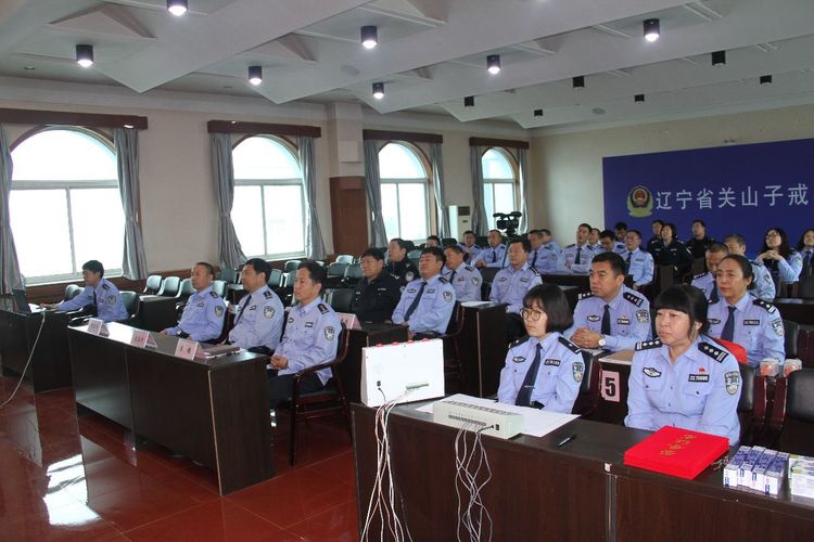 5baddeb12e266.jpg c828747483d00001c3d112e01ed01cdf.jpg