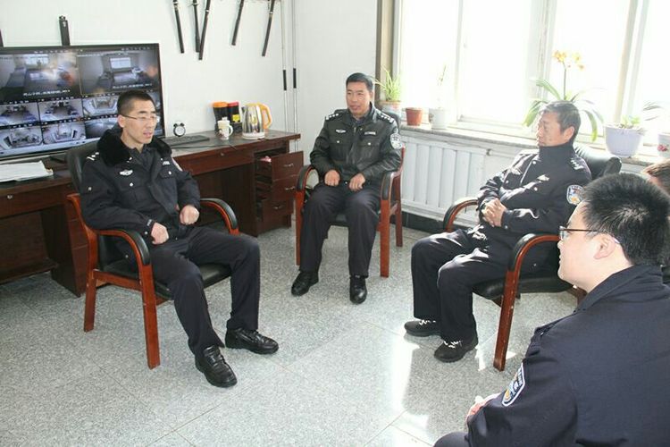 5be96bbb99c94.jpg 2.jpg